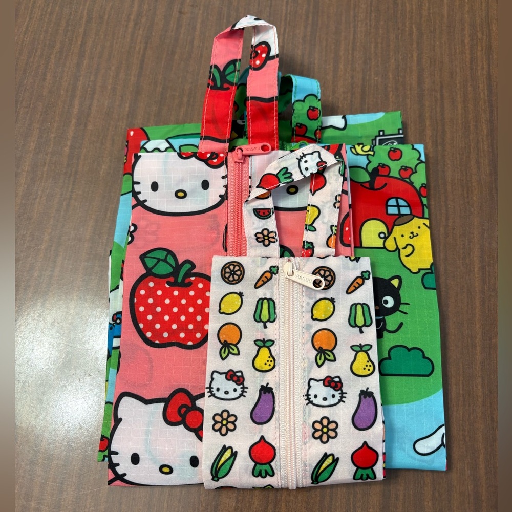 NWOT BAGGU x Hello Kitty 3D Zip Set Travel Bags